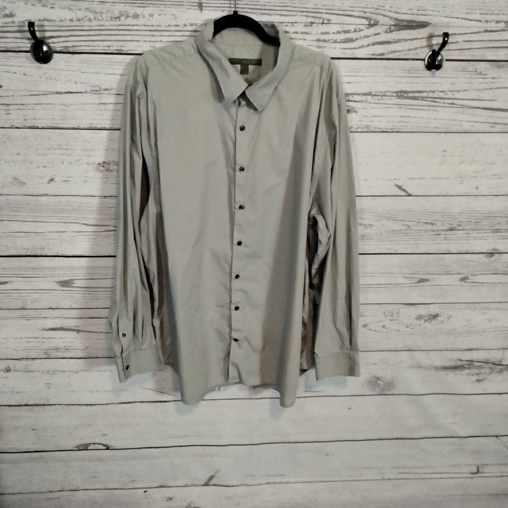 "Old Navy" I say men's but could be women's ( see measure)